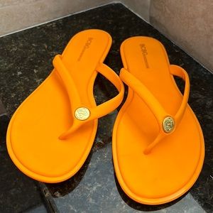 BCBGeneration flip flops